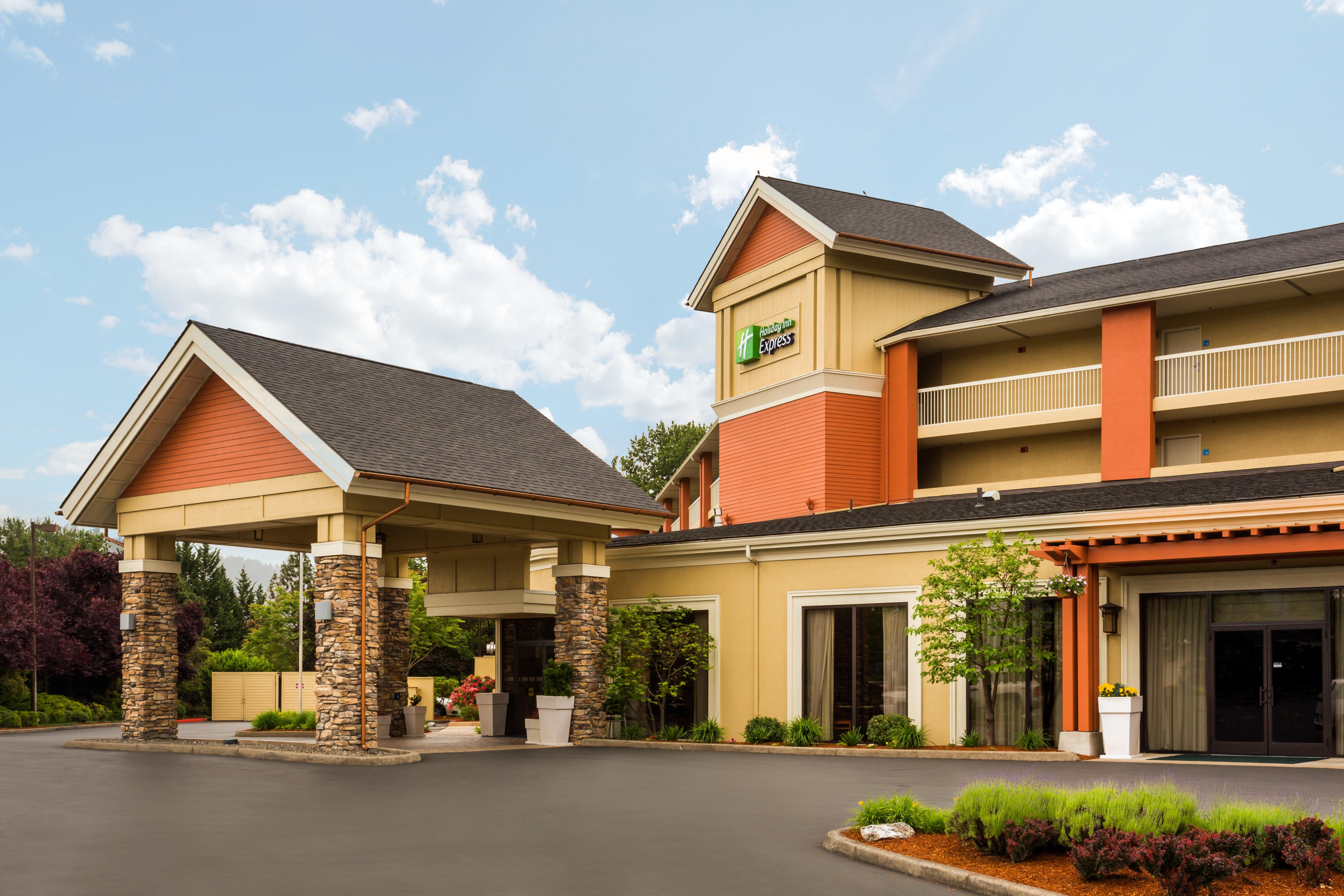 Holiday Inn Express Roseburg, An Ihg Hotel Exterior foto