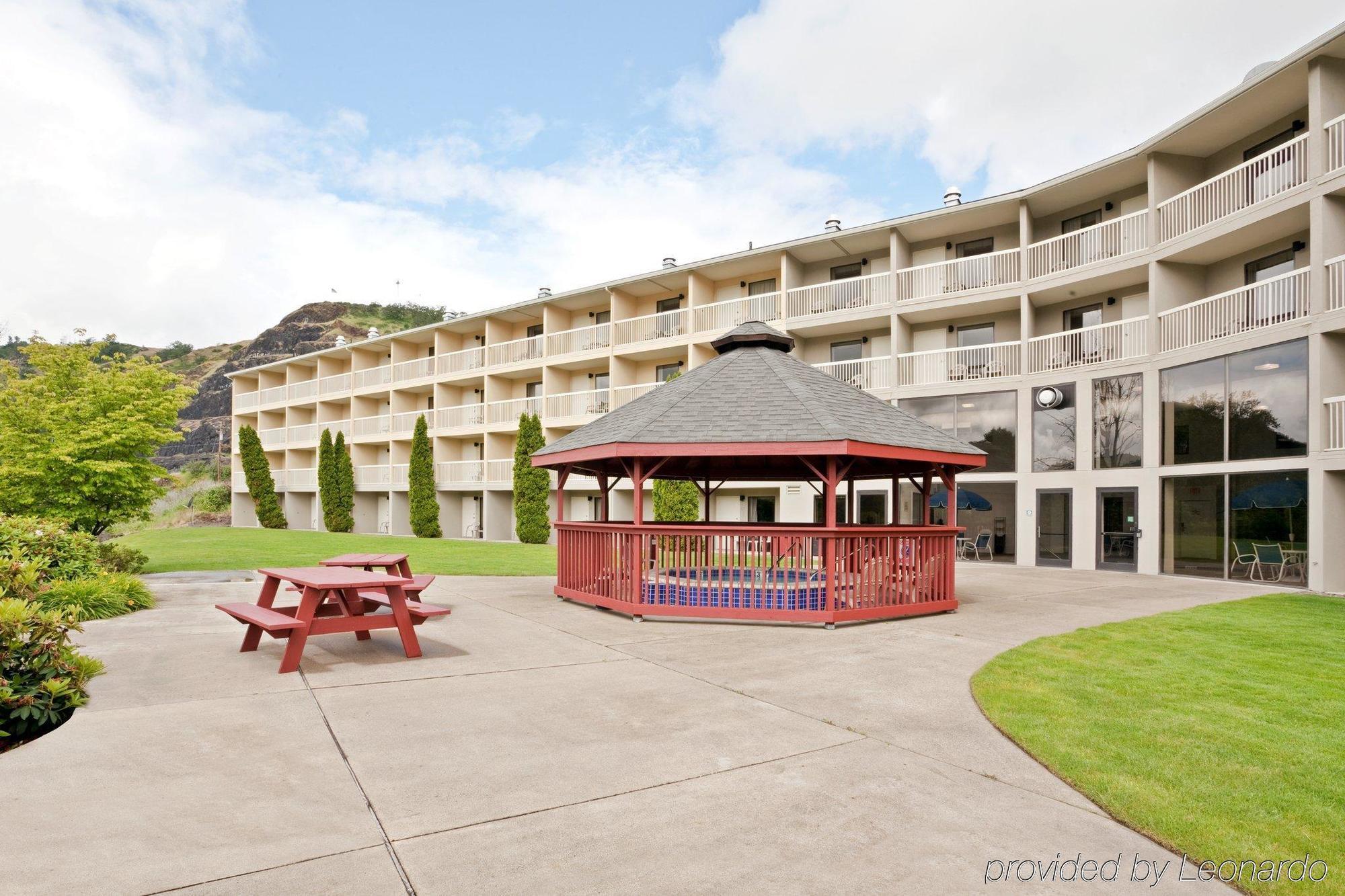 Holiday Inn Express Roseburg, An Ihg Hotel Exterior foto